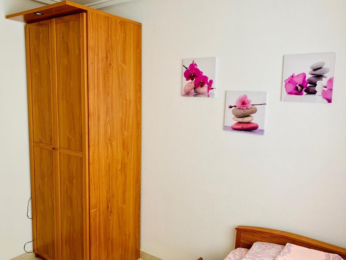 Apartamento Felix De La Fuente Torrevieja Buitenkant foto