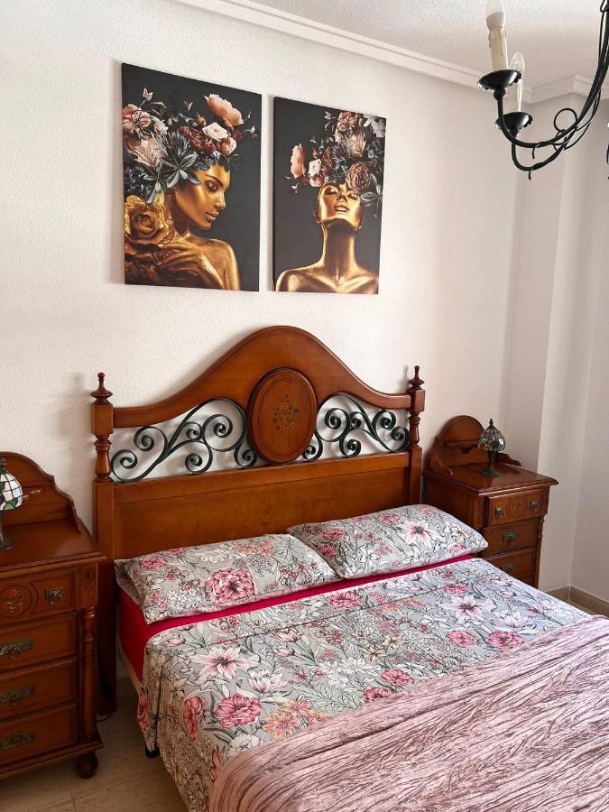 Apartamento Felix De La Fuente Torrevieja Buitenkant foto